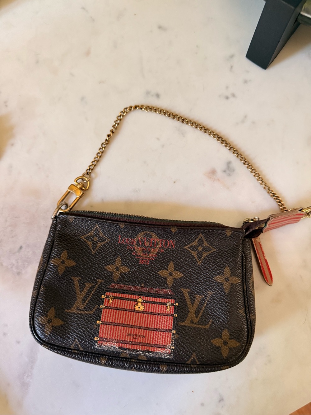 Louis Vuitton Dark Brown Monogram Pouch limited Trunk Edition with chain!